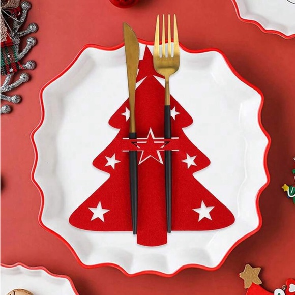 Red Christmas Tree Cutlery Holder 12 Piece - Picture 2 of 7